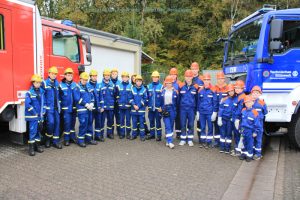 Rollentausch: Jugendfeuerwehr Haustadt und THW Jugend Beckingen üben gemeinsam