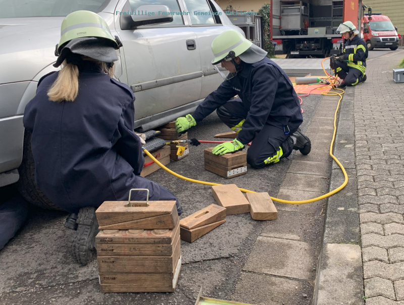 1. Grundlagenseminar des neuen Fachbereich Techn. Hilfe