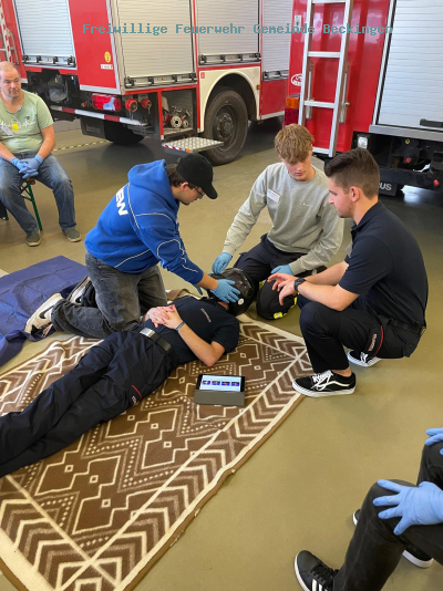 „Was, wenn du der Unterschied sein könntest? - Erste-Hilfe-Schulung für Feuerwehrkameraden“