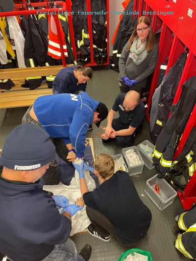 „Was, wenn du der Unterschied sein könntest? - Erste-Hilfe-Schulung für Feuerwehrkameraden“