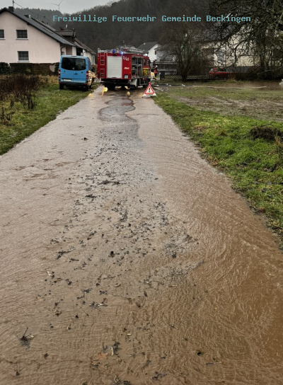 „Wasserschaden groß“ in Erbringen